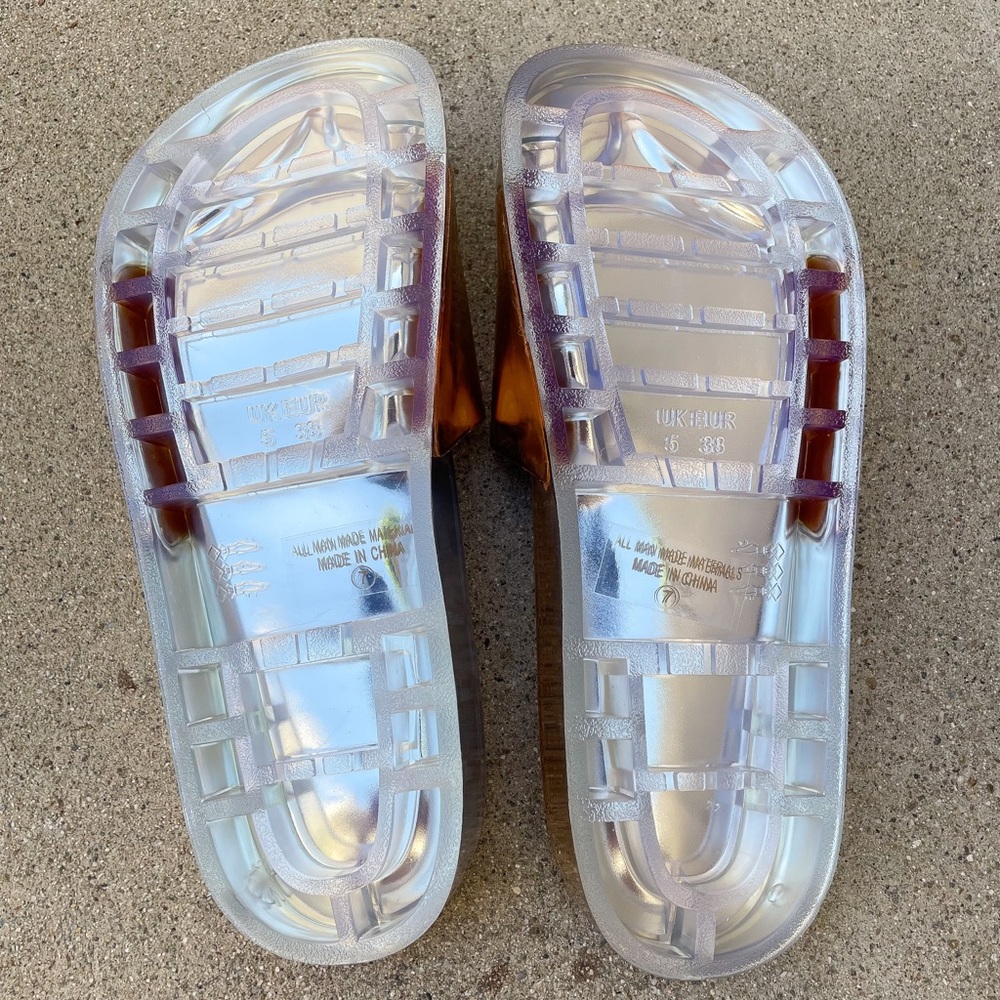 🎉2X HP🎉 Rose Gold Metallic Slides Sandals - Picture 5 of 9